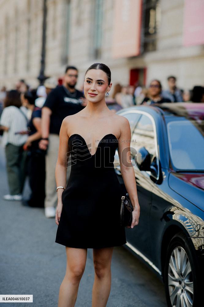 PFW - Zuhair Murad Street Style