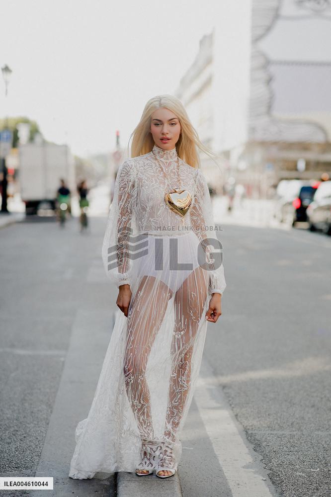 PFW - Zuhair Murad Street Style
