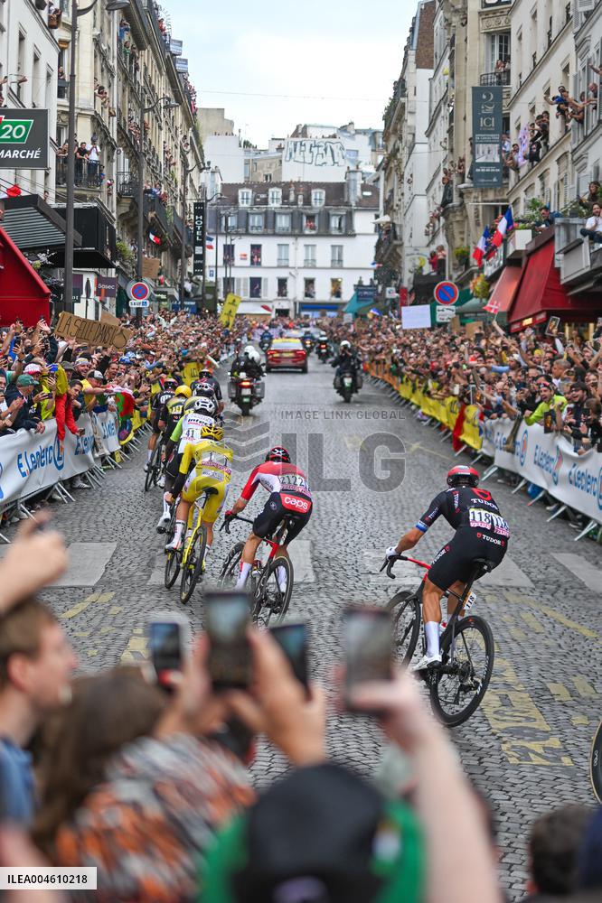 Tour de France 2025 - Moulin Rouge Celebration