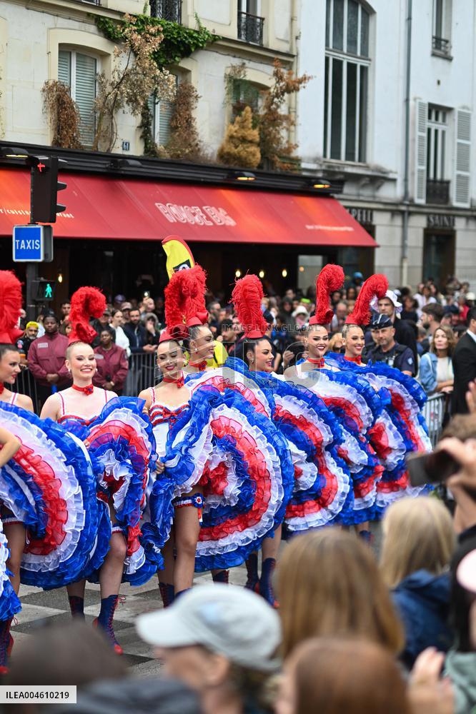 Tour de France 2025 - Moulin Rouge Celebration
