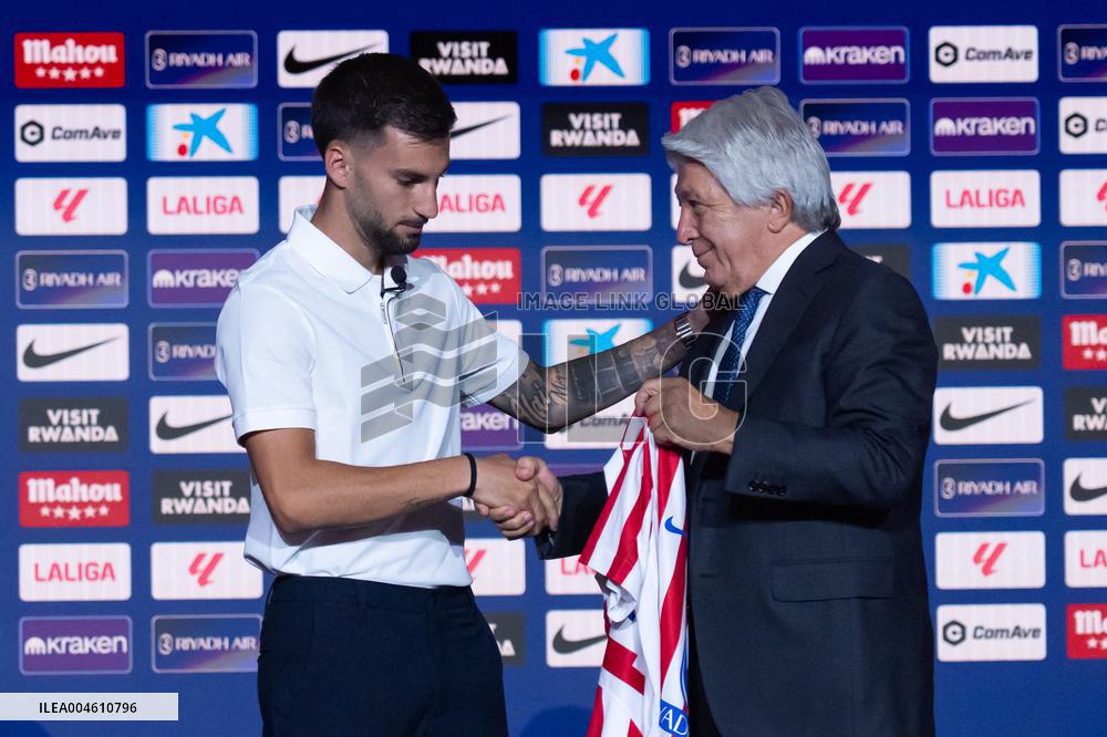 Atletico de Madrid's new player Alex Baena - Madrid