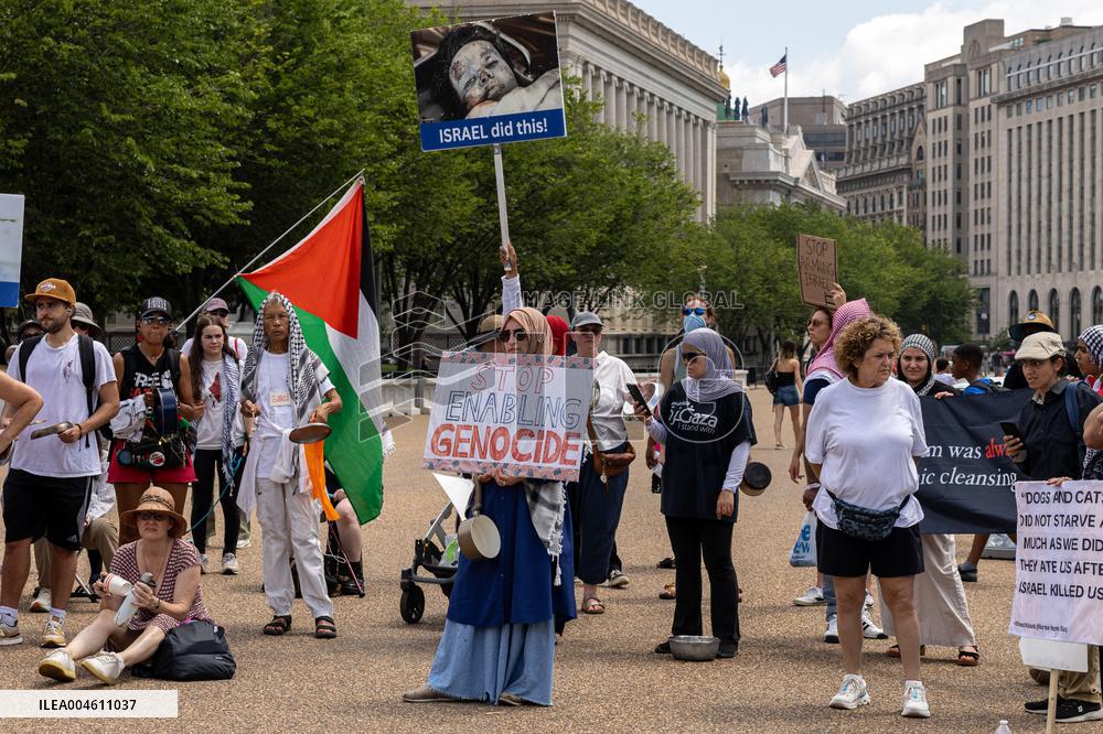 Rally To End The Blockade Of The Gaza - DC