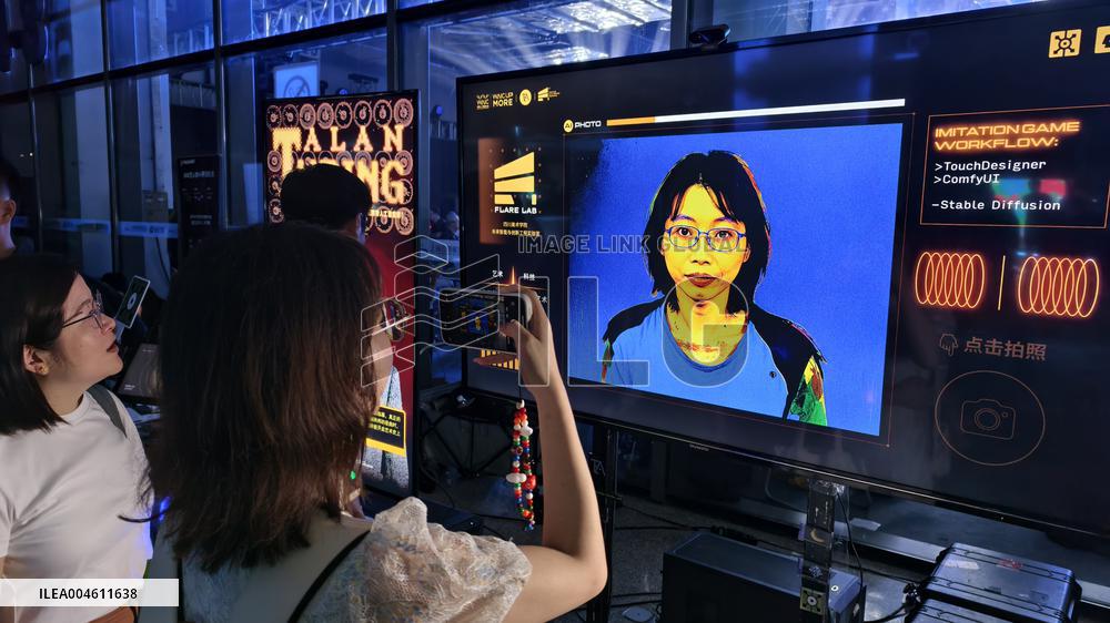 AI-themed Creative Show at 2025 WAIC in Shanghai
