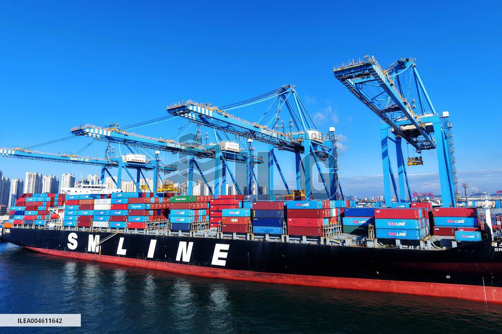 Qingdao Port Container Trade