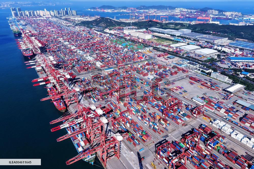 Qingdao Port Container Trade