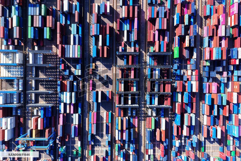 Qingdao Port Container Trade