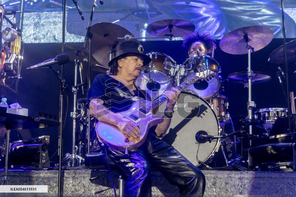 Santana performs at Botanical Nights - Spain