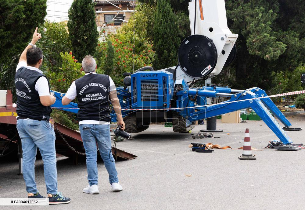 Pompeii Workplace Accident Injures Two in Mobile Basket - Italy