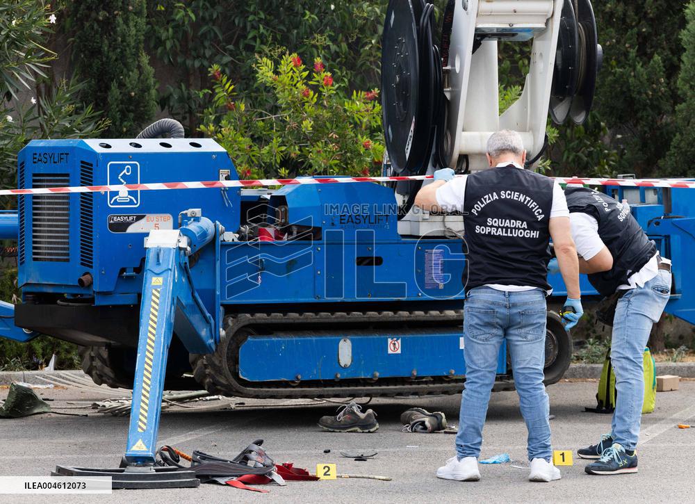 Pompeii Workplace Accident Injures Two in Mobile Basket - Italy