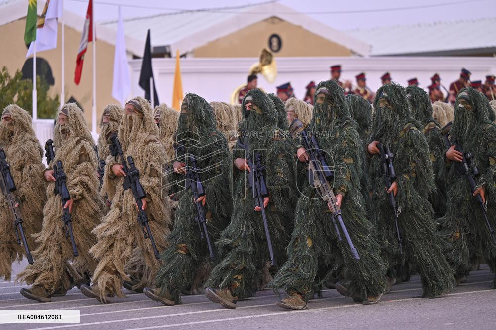 Peshmerga Forces Undergo Command Training - Iraq