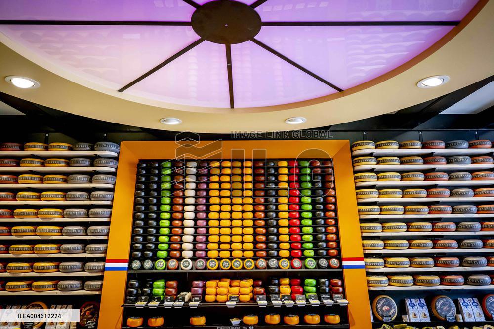 A Cheese Shop - Gouda