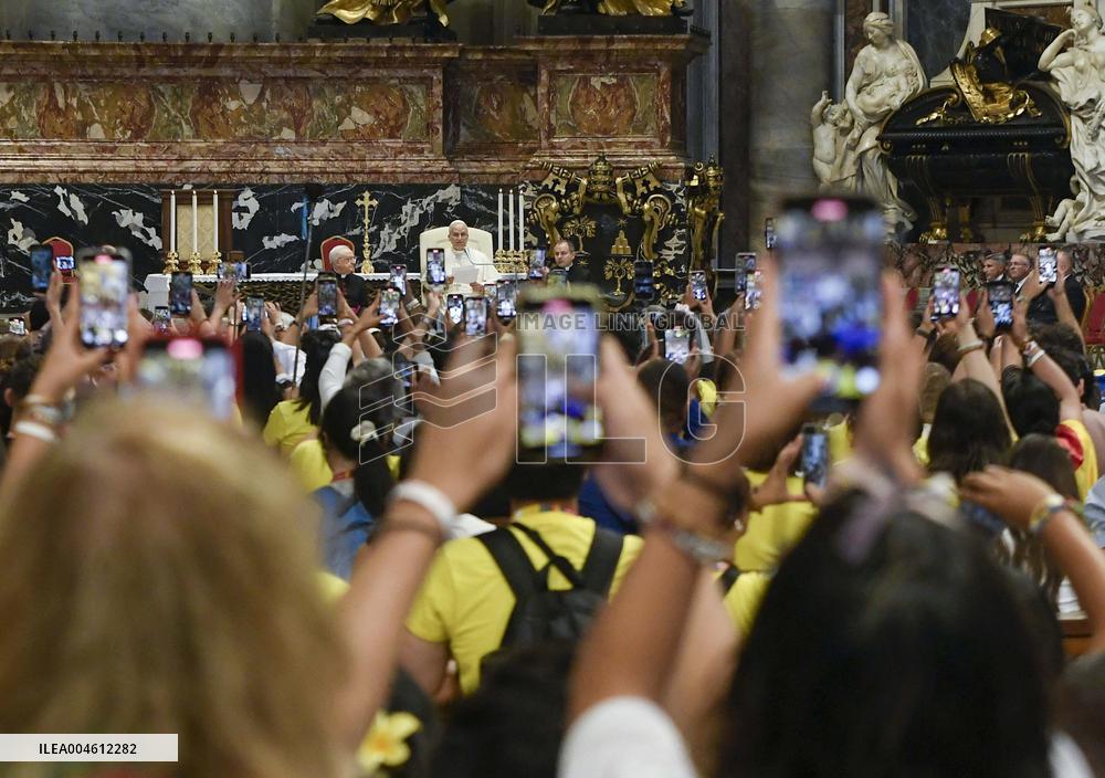 Pope Leo XIV With Catholic Influencers - Rome