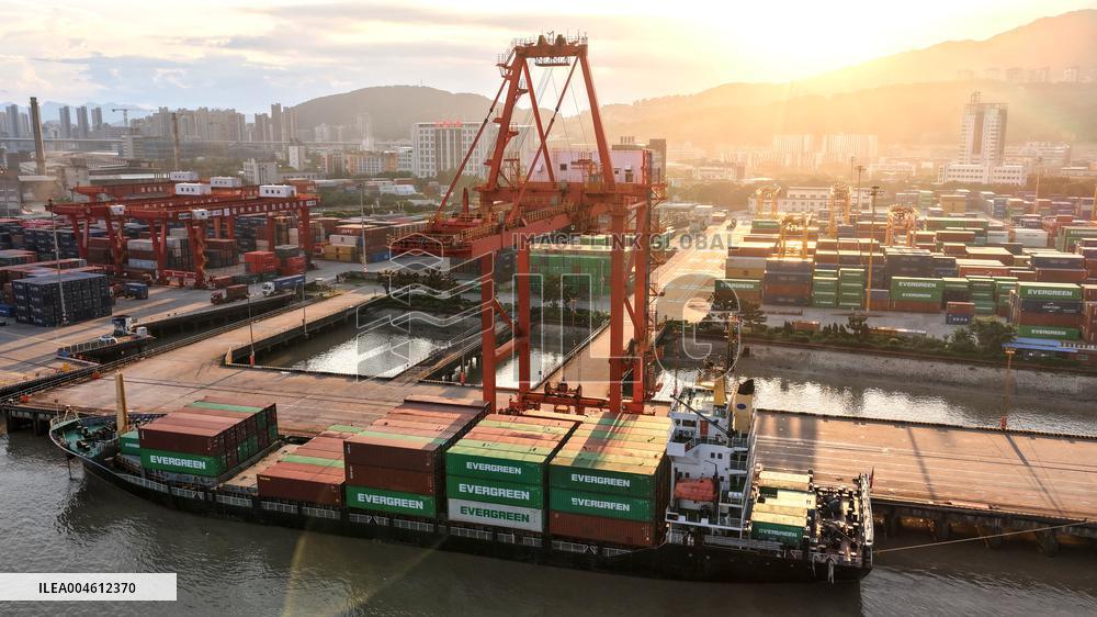 Qingzhou Container Terminal in Fuzhou