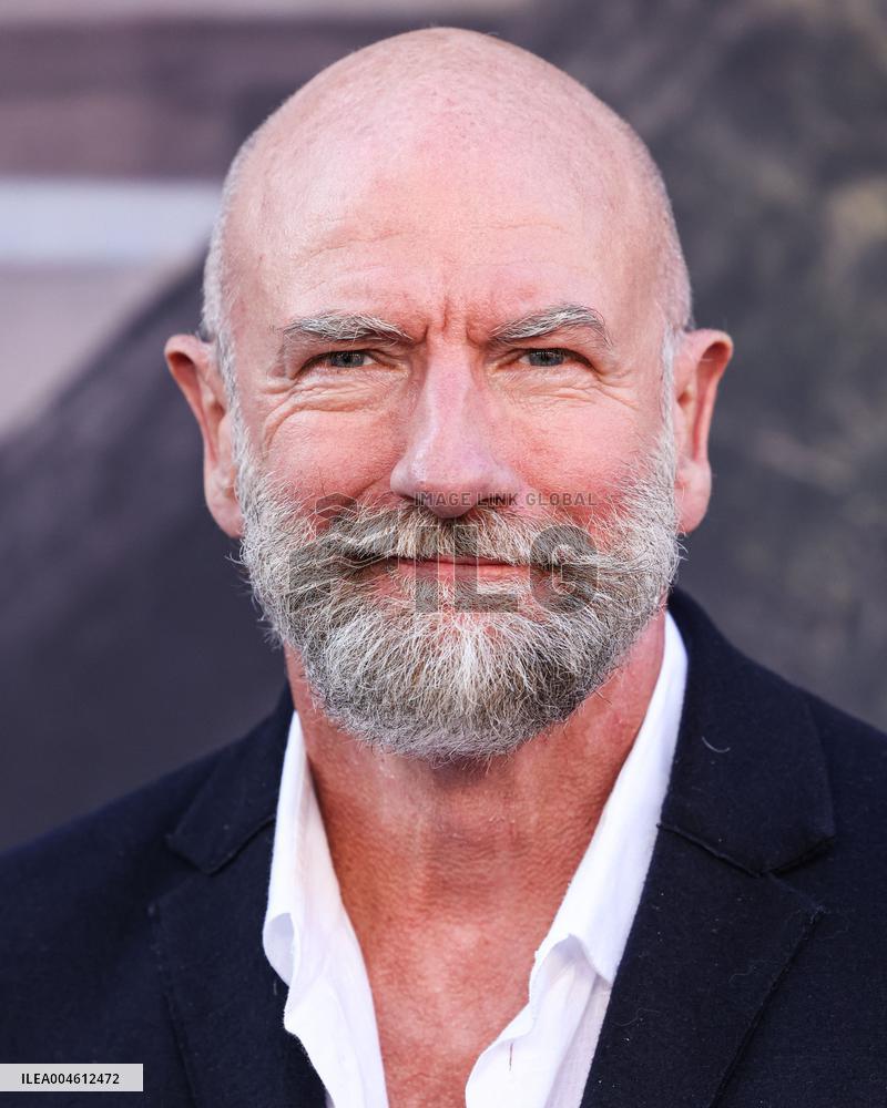 Outlander Blood of My Blood Premiere - LA