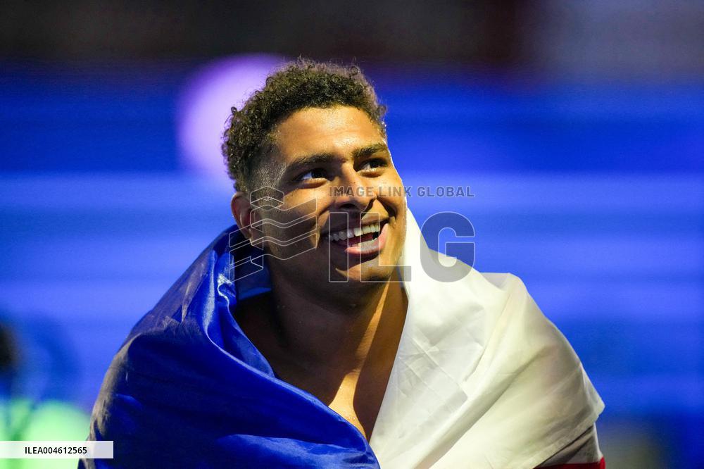 Yohann Ndoye Brouard Wins Bronze in 100 m Backstroke at World Swimming Championships - Singapore
