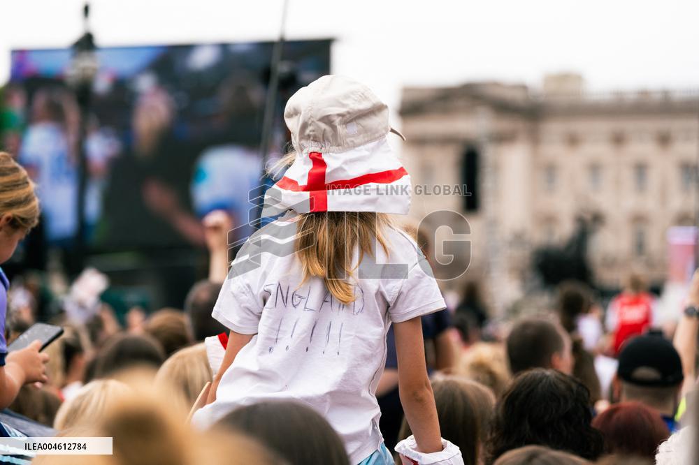 England Homecoming Victory Parade - London