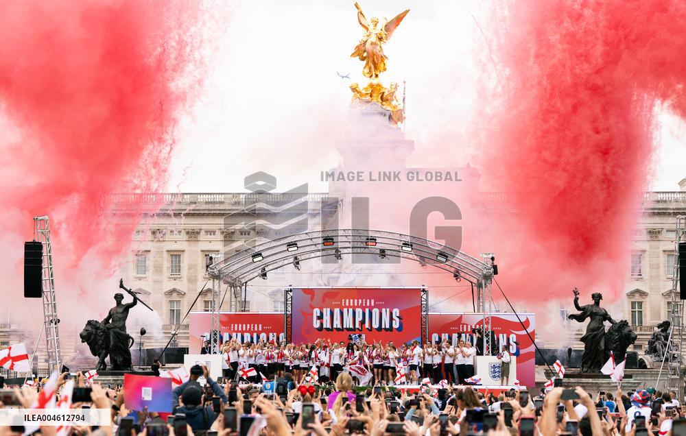 England Homecoming Victory Parade - London