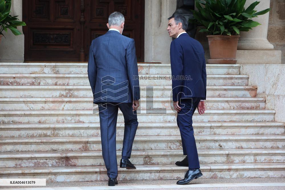 Pedro Sánchez Meets With King Felipe VI - Palma De Mallorca