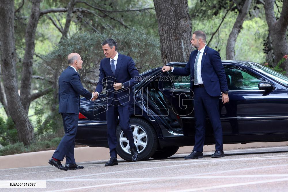 Pedro Sánchez Meets With King Felipe VI - Palma De Mallorca