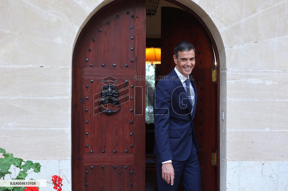 Pedro Sánchez Meets With King Felipe VI - Palma De Mallorca