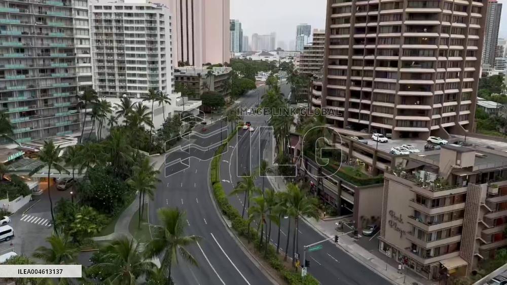 US: Honolulu Streets Deserted Ahead of Expected Tsunami Arrival