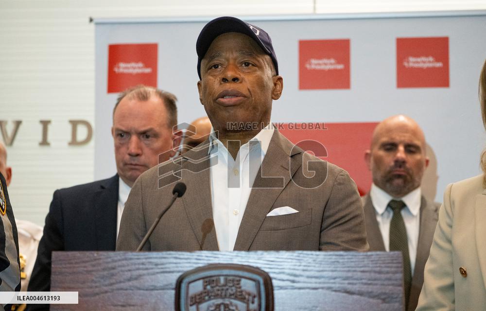 Press Conferencel after fatal Park Avenue shooting - NYC