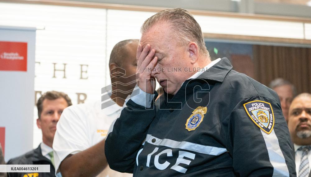 Press Conferencel after fatal Park Avenue shooting - NYC