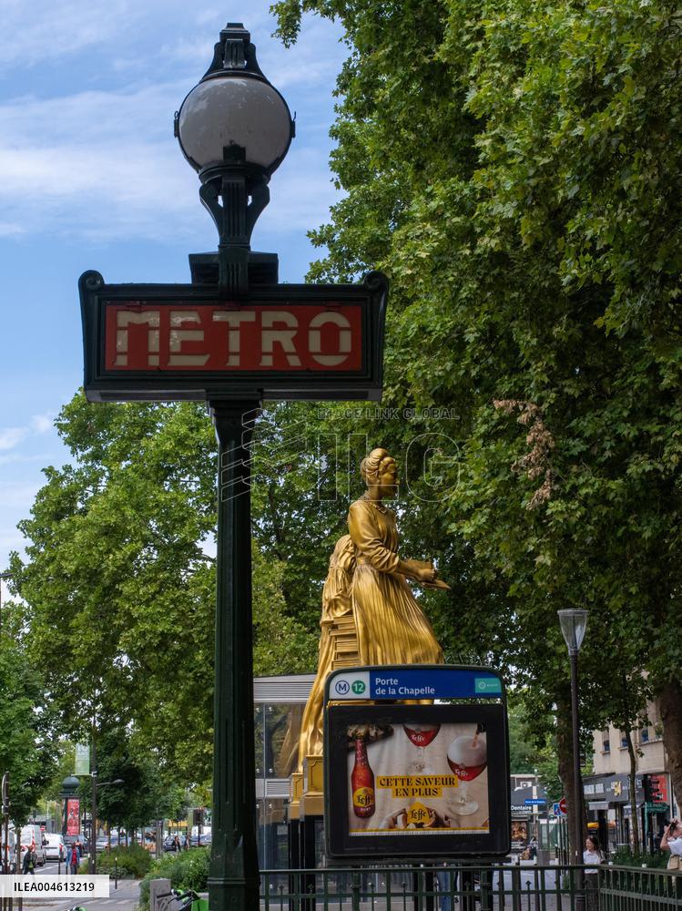 Illustrious Women of the Olympic Games 2024 bd de La Chapelle - Paris