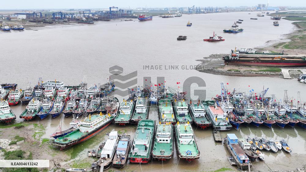 Severe Tropical Storm Co-may