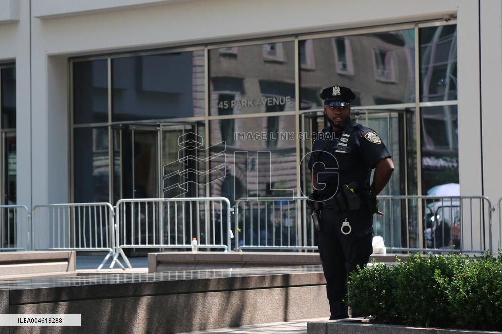 Aftermath of Park Avenue Shooting - NYC
