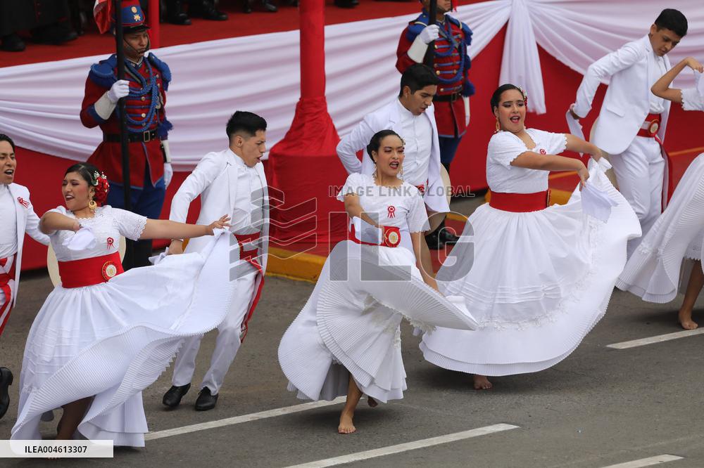 Parade To Commemorate The 204th Anniversary Of Peru's Independence - Lima