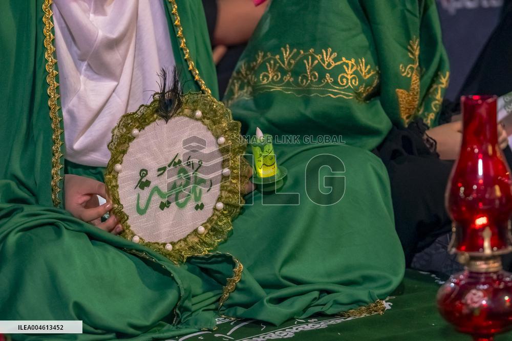 Pilgrims March for Lady Ruqayyah in Karbala
