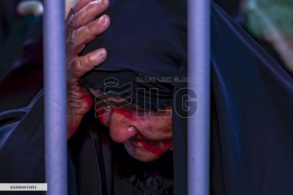 Pilgrims March for Lady Ruqayyah in Karbala