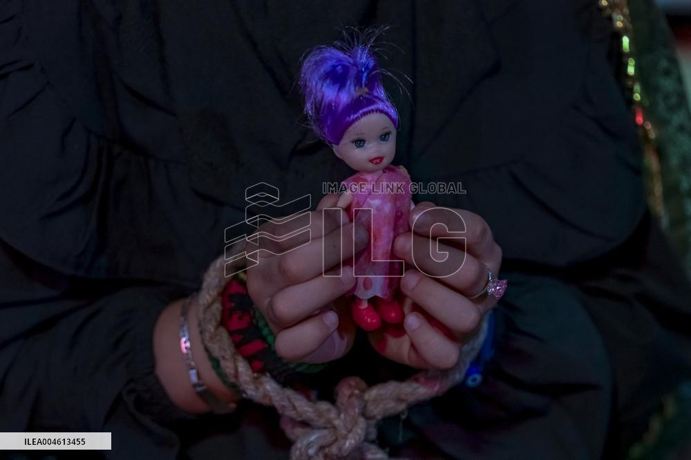 Pilgrims March for Lady Ruqayyah in Karbala