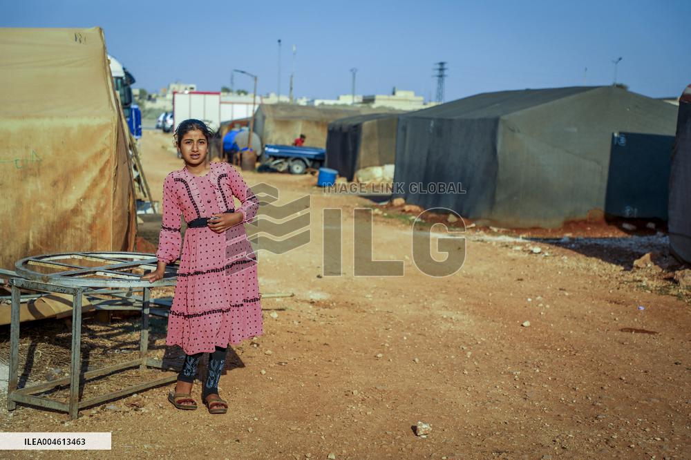 Scorching Heat Torments Displaced Families - Syria