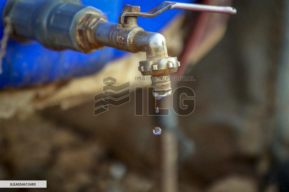 Scorching Heat Torments Displaced Families - Syria