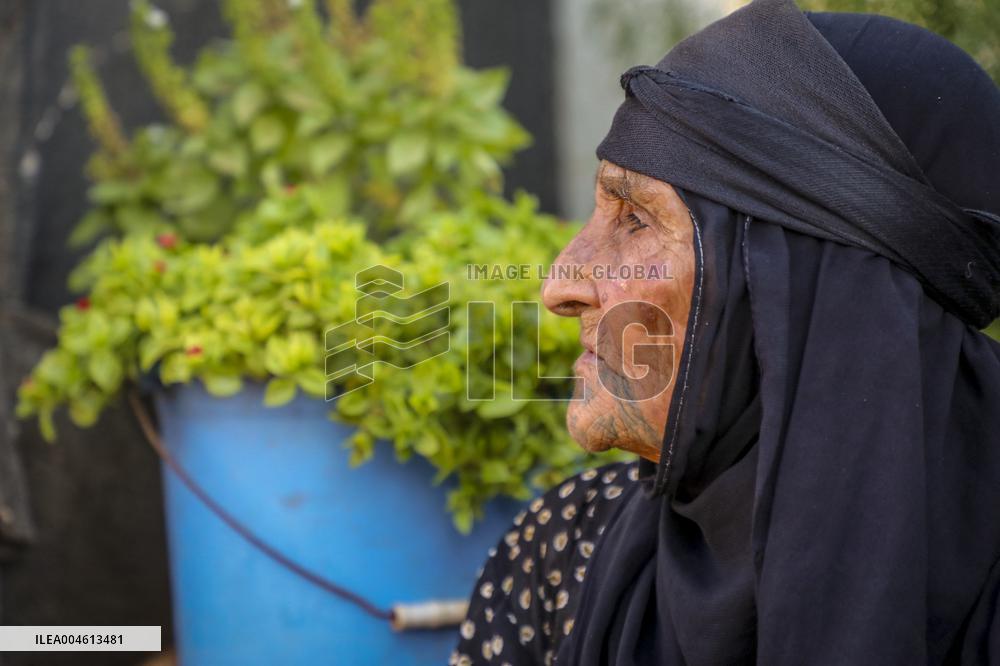 Scorching Heat Torments Displaced Families - Syria