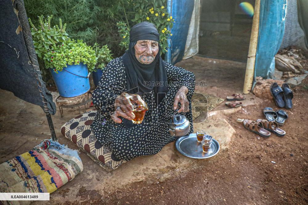 Scorching Heat Torments Displaced Families - Syria