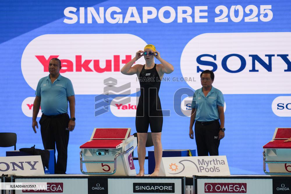 Mollie O'Callaghan At World Aquatics Championships - Singapore