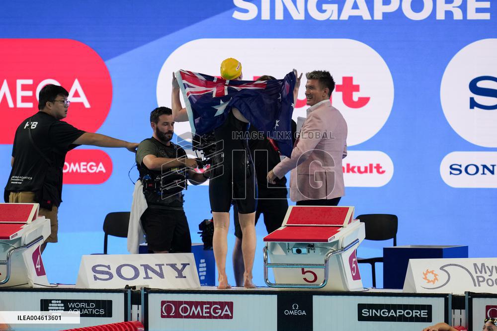 Mollie O'Callaghan At World Aquatics Championships - Singapore