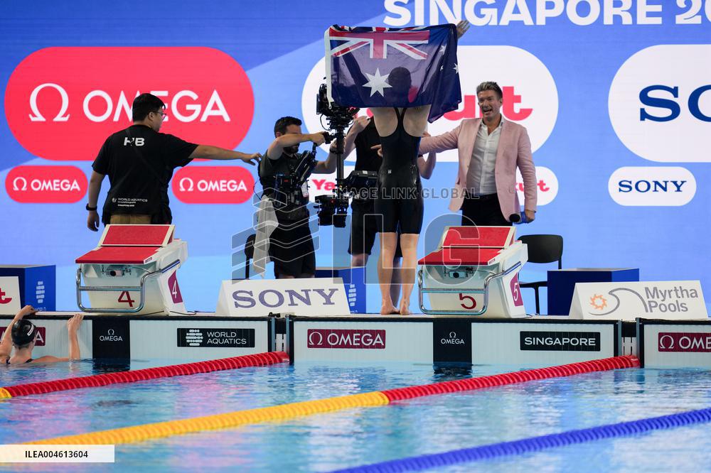 Mollie O'Callaghan At World Aquatics Championships - Singapore
