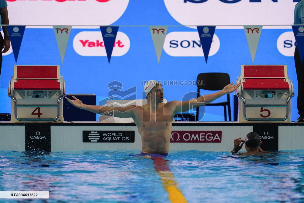 Leon Marchand Breaks 200 Medley Record at Swimming World Championships - Singapore