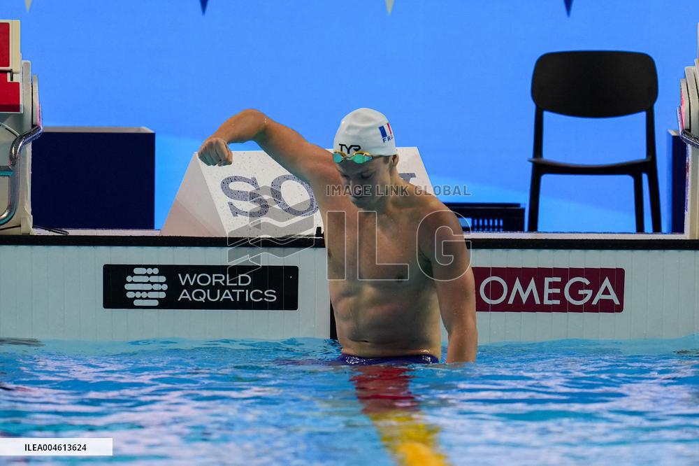 Leon Marchand Breaks 200 Medley Record at Swimming World Championships - Singapore