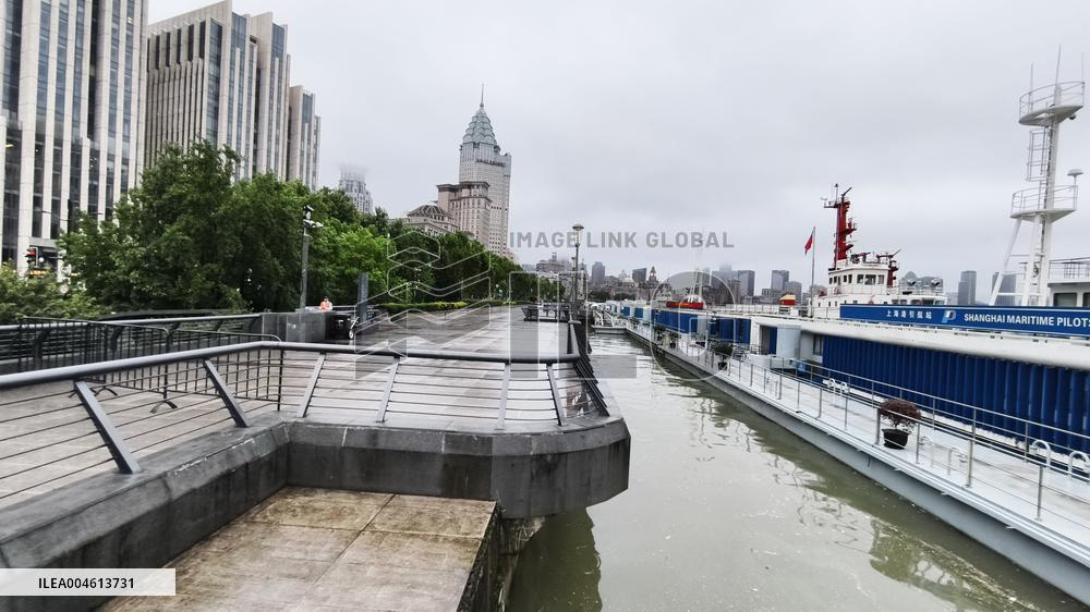 Typhoon Co-may Hit Shanghai