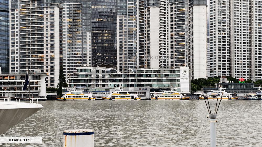 Typhoon Co-may Hit Shanghai