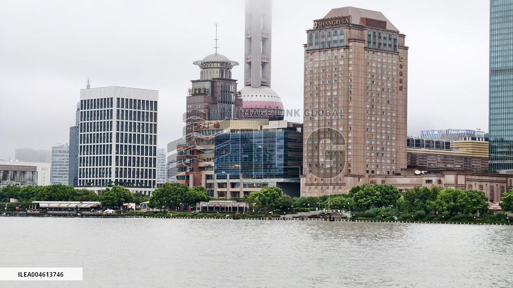 Typhoon Co-may Hit Shanghai