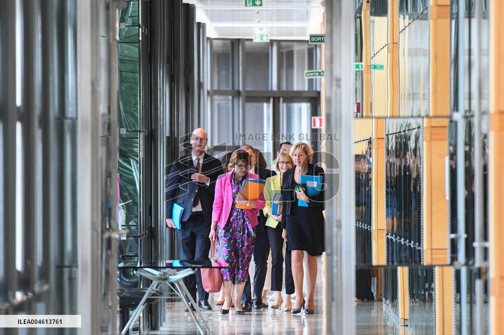 Meeting at Ministry of Economy - Paris