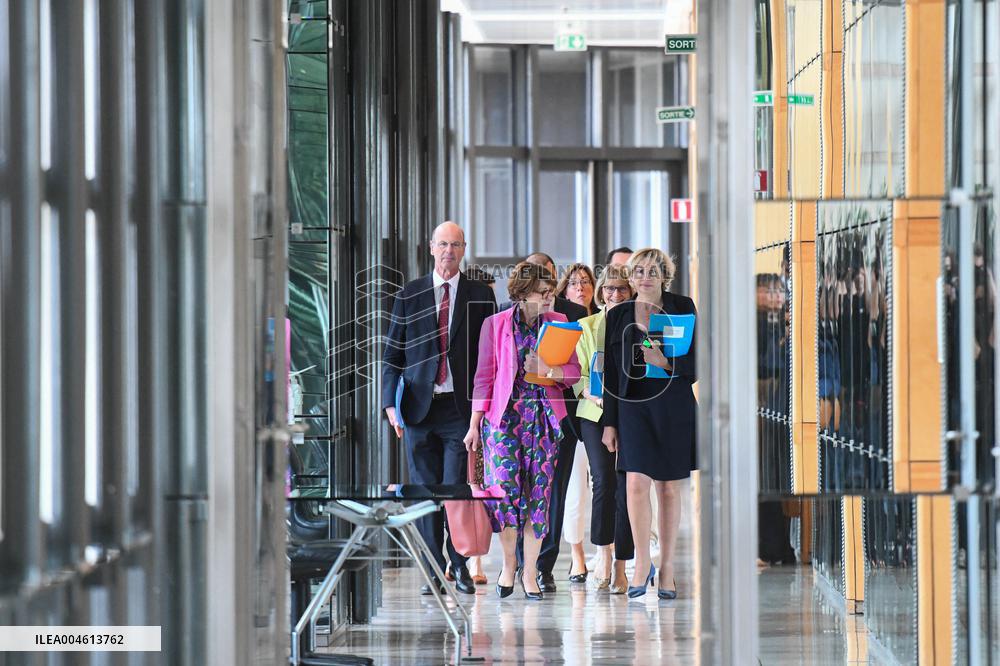 Meeting at Ministry of Economy - Paris