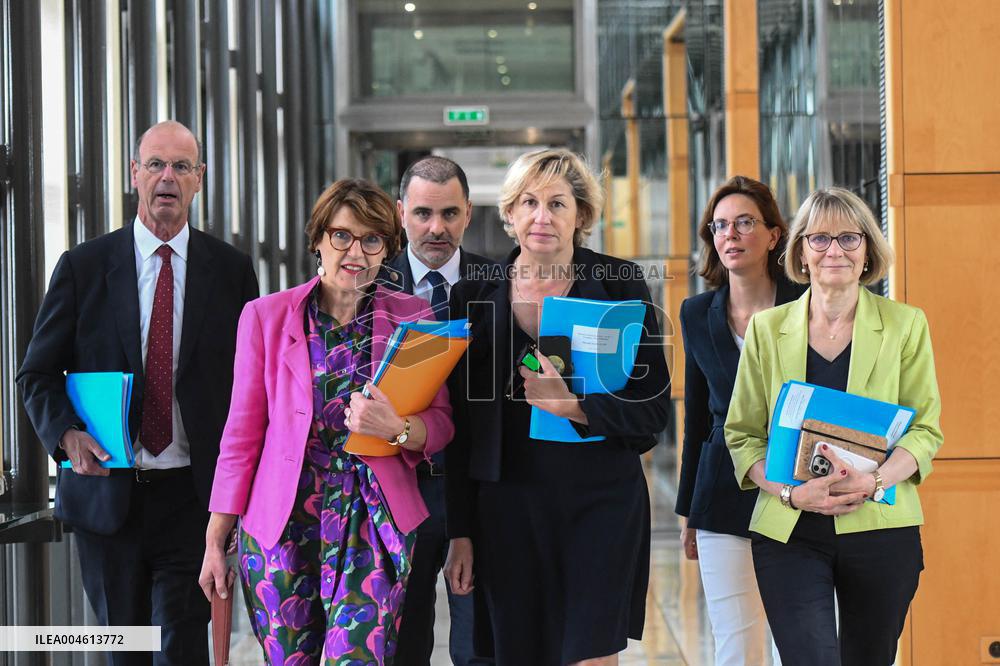 Meeting at Ministry of Economy - Paris