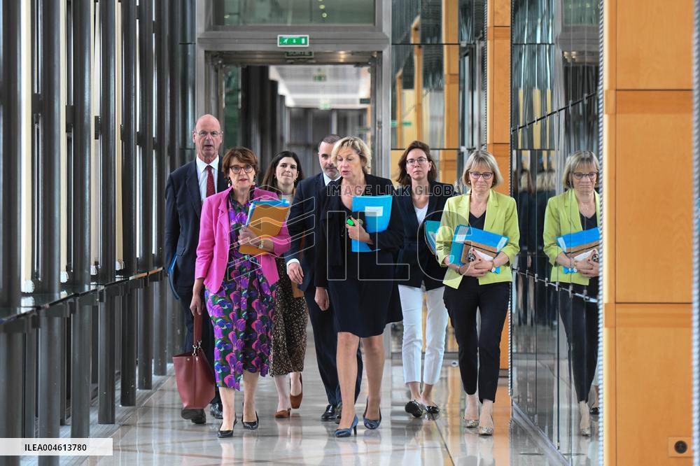 Meeting at Ministry of Economy - Paris